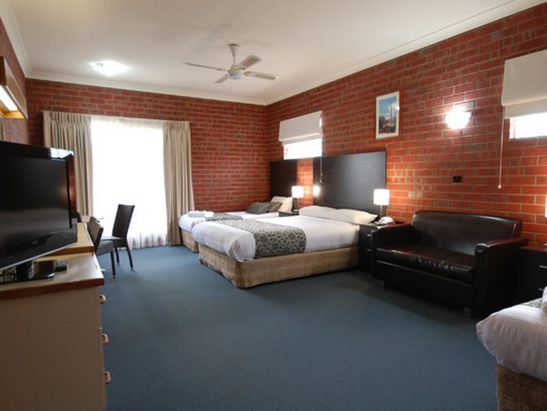 Burke And Wills Motor Inn Swan Hill Eksteriør billede
